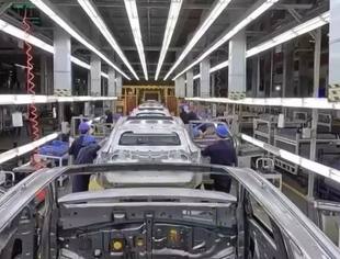 下线一辆定制化车仅需53秒 车轮上的中国加速跑