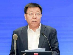 【会领导风采】徐鹏副会长出席并购高质量发展论坛暨山东省总商会金融服务委员会第一次会议并致辞