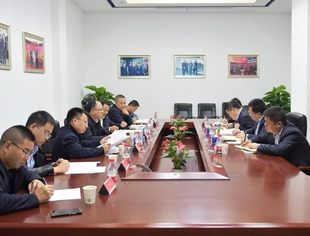 【理事企讯】武交中心董事长龚波接待兴山县领导一行