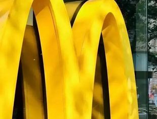 麦当劳全球将收购凯雷集团在麦当劳中国业务的股权