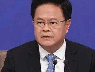“民营企业家是自己人”，郑栅洁主持召开座谈会，这些企业是座上宾→