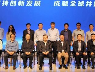 中央统战部副部长、全国工商联党组书记徐乐江调研全联并购公会