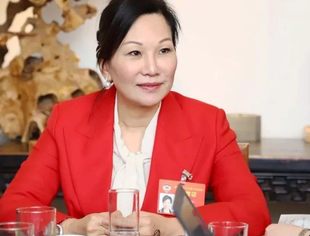 【副会长风采】翟美卿：一位女企业家在世界慈善事业上的高维度探索