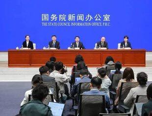 民营经济促进法草案首次将“两个毫不动摇”等写入法律 已收到上千条意见建议