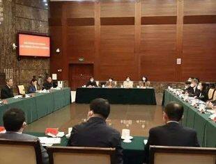 最高人民法院与各民主党派中央、全国工商联负责人和无党派人士代表座谈会在京召开