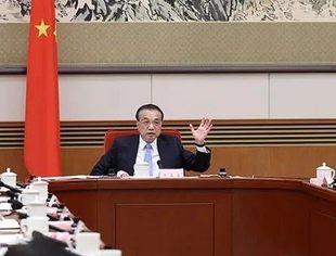 李克强主持召开各民主党派中央全国工商联负责人和无党派人士代表座谈会