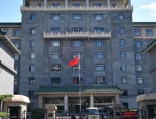 新华社访国家发展改革委党组书记、主任郑栅洁