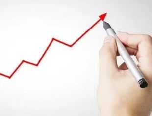 中国经济“半年报”揭晓！二季度实现正增长，上半年GDP同比增长2.5%
