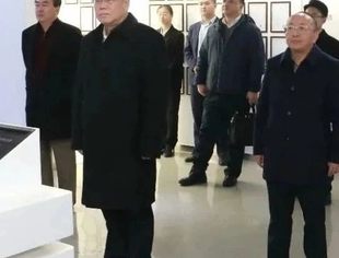 【副会长单位】贵州省人大常委会副主任王世杰莅临亚信数据参观考察