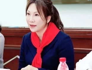 两会聚焦 | 全国政协委员、公会常务会长翟美卿：投身服务社会的广阔天地