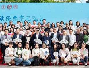 “读经典牢记嘱托 品书香感恩奋进”读书分享会举行