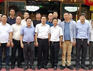 福州市长乐区蔡劲松区长带队考察成都福州商会并看望长乐籍乡亲