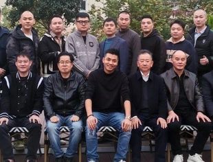 洞悉趋势·智胜市场 成都福州商会青年分会走进廖慎英会长企业
