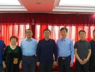 内蒙古河北商会与达茂旗巴音花镇招商引资洽谈会圆满结束
