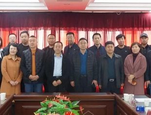 固阳县工商联主席张文一行到我会考察指导