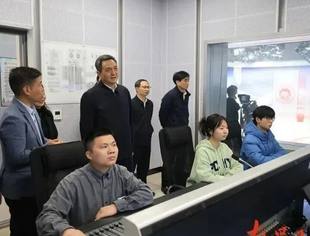 江西省委常委、南昌市委书记李红军一行前往泰豪调研