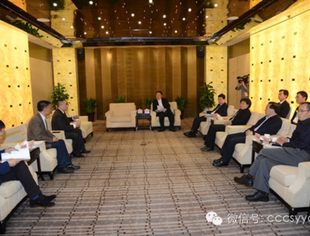 广安市委书记侯晓春会见 我会谢永会长一行