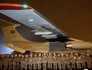 致敬，疫情中的逆行者