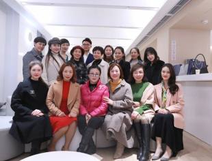 四川省重庆商会举办第五期渝商女子读书会